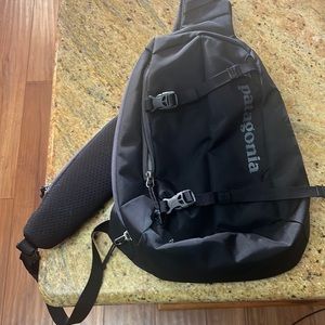 Patagonia sling bag
